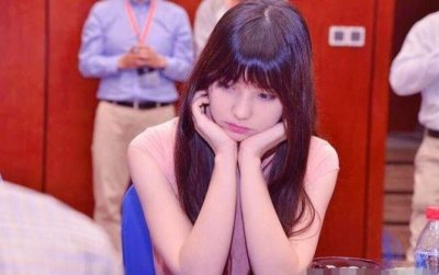 ​围棋界公认第一美女，长相甜美，网友调侃：男棋手都不敢和她下棋